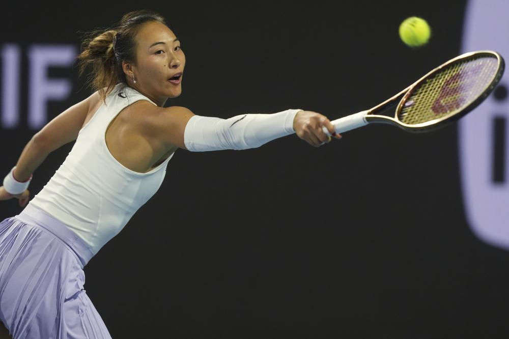 尽力局！约瑟夫·杨27分钟 19中10&三分9中4空砍全场最高32分